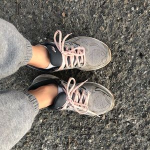 ASICS Gel Nimbus 20 Women’s Running Shoes in Size 7